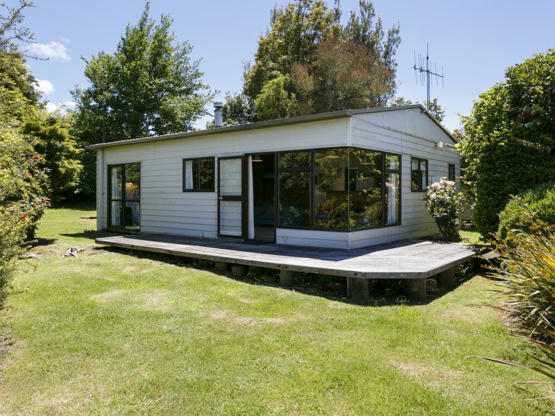 1//22 Ihaia Road, Taupo - Carousel 1