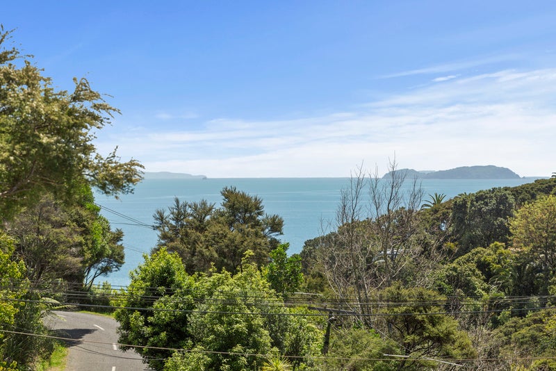 36A Hill Road, Palm Beach, Waiheke Island - Carousel 2