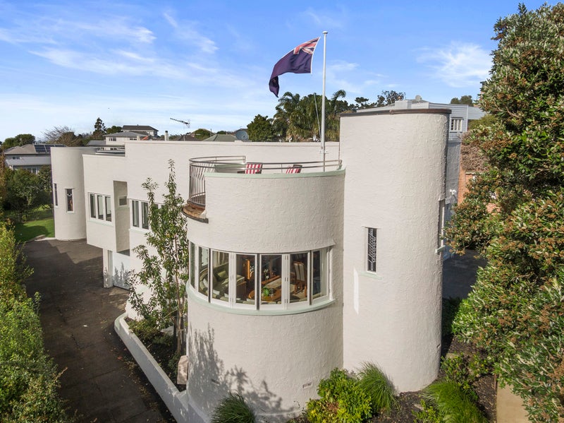 201 Campbell RD, Greenlane, Auckland - Carousel 1