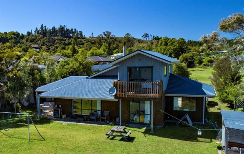 10 Ruataniwha Drive, Collingwood - Carousel 2