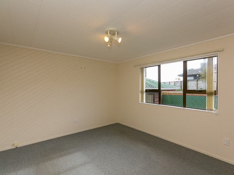 11 Keats Place, Whalers Gate, New Plymouth - Carousel 26