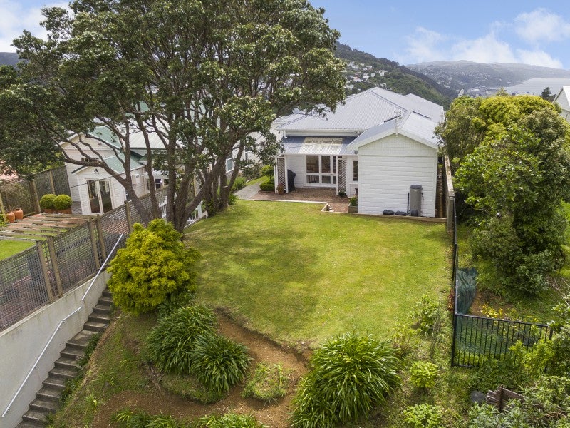 45 Moana Road, Kelburn, Wellington - Carousel 2