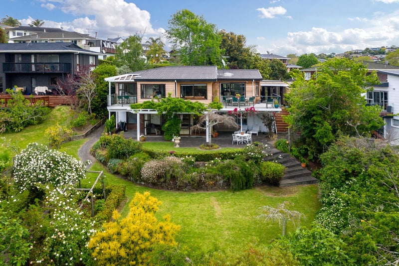 37 McMillan Place, Mellons Bay, Auckland - Carousel 2