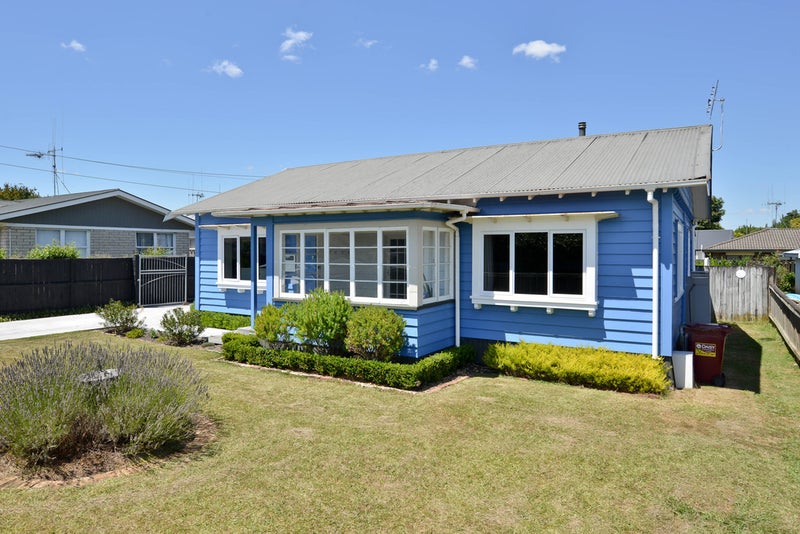 14 Bettina Road, Fairfield, Hamilton - Carousel 2