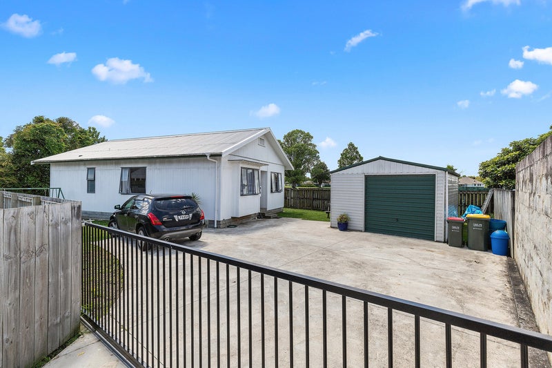 24A Sare Crescent, Fairfield, Hamilton - Carousel 16