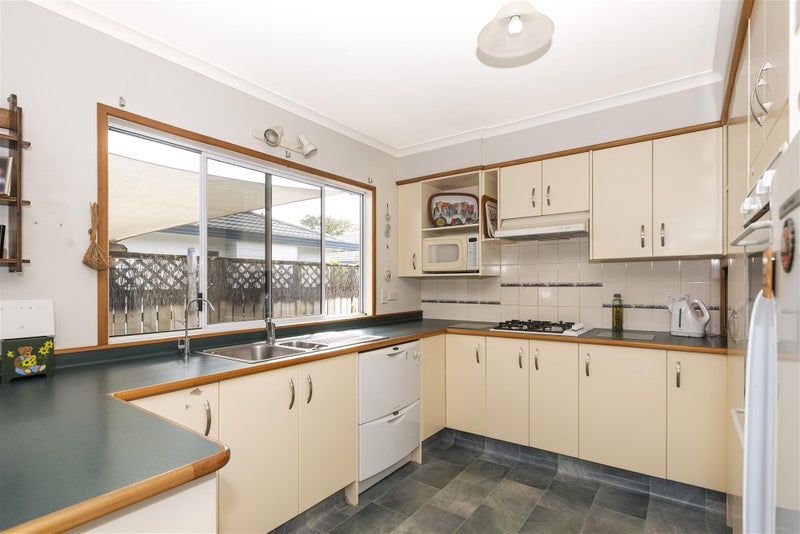 9/690 Gladstone Road, Te Hapara, Gisborne - Carousel 2