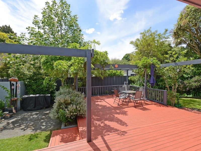 435 Fergusson Drive, Heretaunga, Upper Hutt - Carousel 2