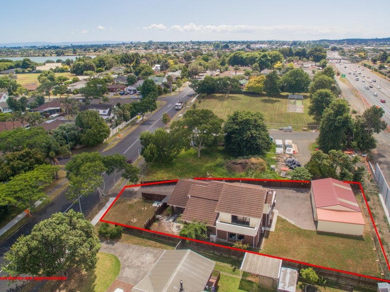 199 Walter Strevens Drive, Conifer Grove, Takanini - Carousel 2