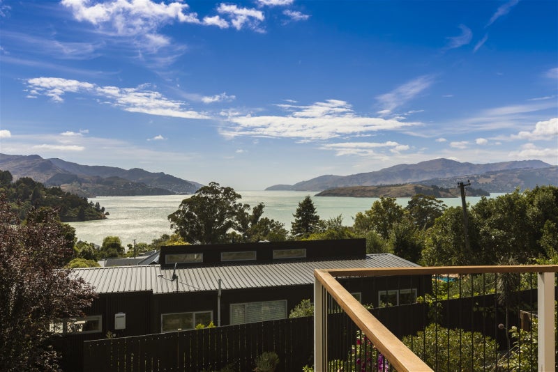 83 Main Road, Lyttelton - Carousel 2