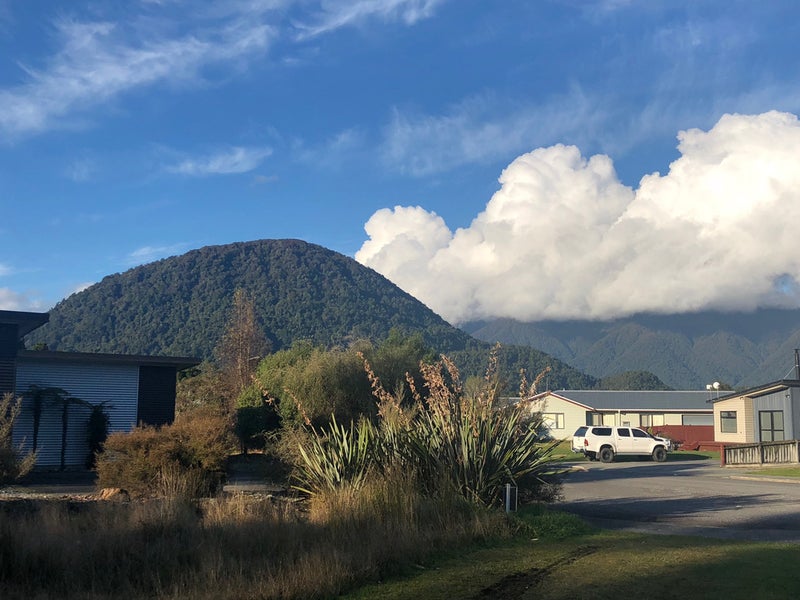 21 Nyhon Place, Haast - Carousel 2