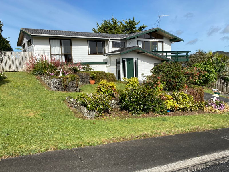 11 Tui Grove, Paihia, Paihia - Carousel 2