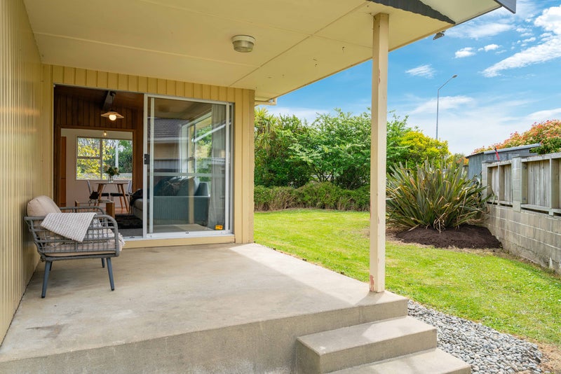 39 Kinmont Crescent, Kinmont Park, Mosgiel - Carousel 2