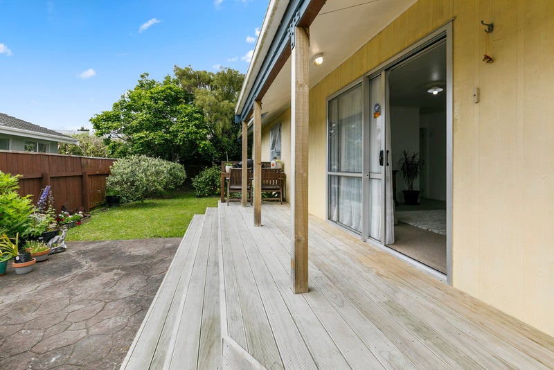 2/446 Fergusson Drive, Heretaunga, Upper Hutt - Carousel 2