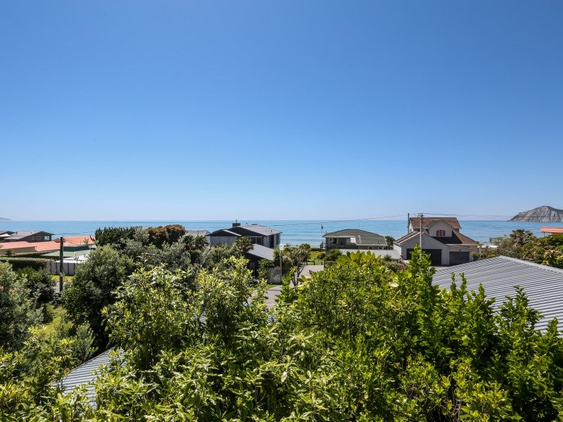 203 Harper Road, Waimārama - Carousel 2