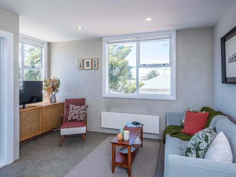 10/76 Freyberg Street, Lyall Bay, Wellington - Carousel 2
