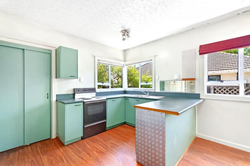 1 Grebe Place, Wigram, Christchurch - Carousel 2