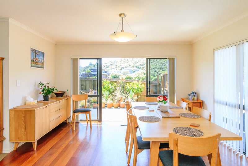 33 Kelso Grove, Kelson, Lower Hutt - Carousel 2