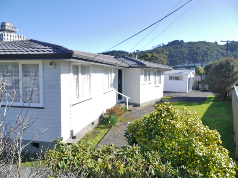 231 Taita Drive, Avalon, Lower Hutt - Carousel 1