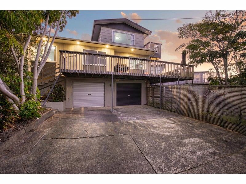 12 Kauri Road, Stanmore Bay, Whangaparaoa - Carousel 2