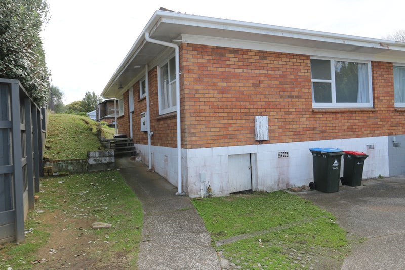 1/0 Woodbine Avenue, Greenlane, Auckland - Carousel 1