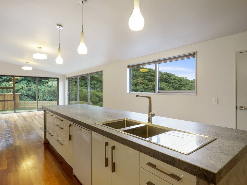 17 Tara Place, Belmont, Lower Hutt - Carousel 1
