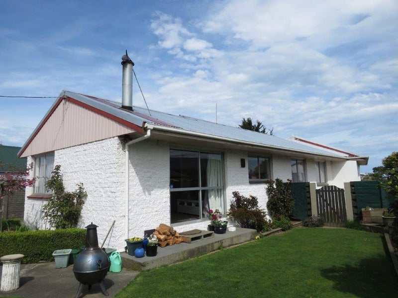 25 Humber Street, Clifton, Invercargill - Carousel 1