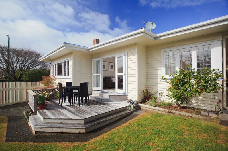 87 Pah Road, Royal Oak, Auckland - Carousel 1