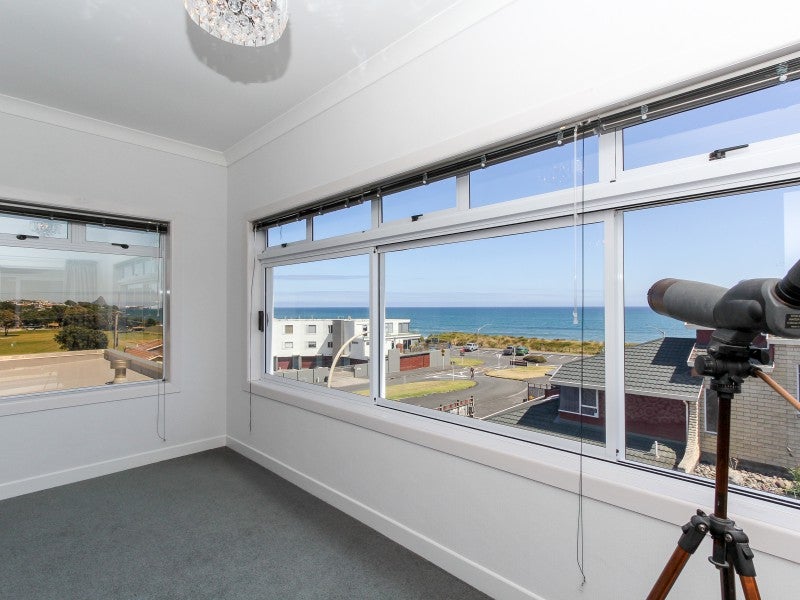 4 Hamblyn Street, Strandon, New Plymouth - Carousel 26