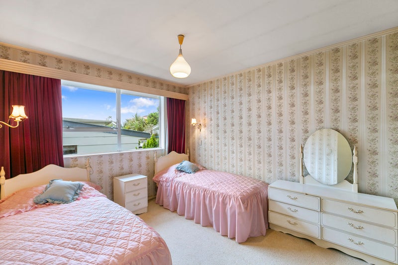 27 Cortina Avenue, Johnsonville, Wellington - Carousel 17