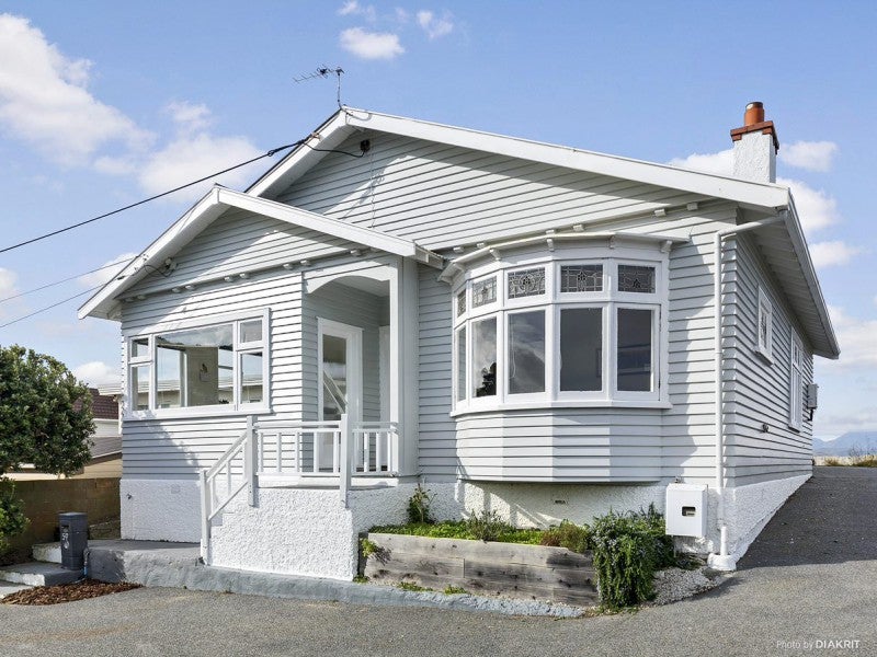 59 Houghton Bay Rd, Houghton Bay, Wellington - Carousel 1