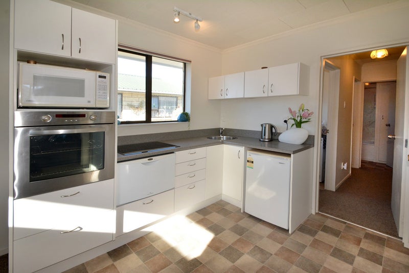 227C Oxford Street, South Dunedin, Dunedin - Carousel 2