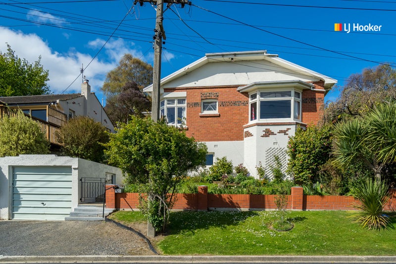 12 Quarry Road, Green Island, Dunedin - Carousel 1