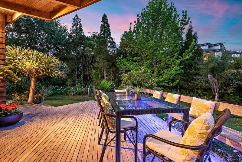 100 Braemar Road, Castor Bay, Auckland - Carousel 2