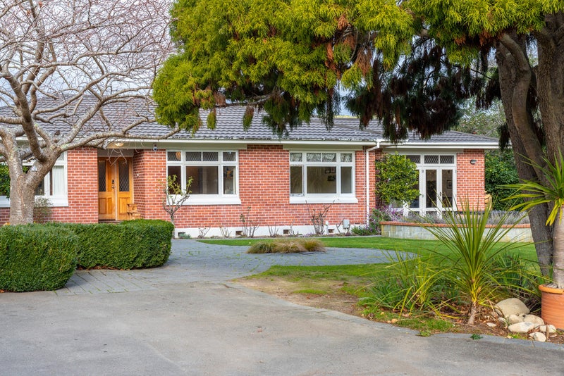 342A Fergusson Drive, Heretaunga, Upper Hutt - Carousel 1