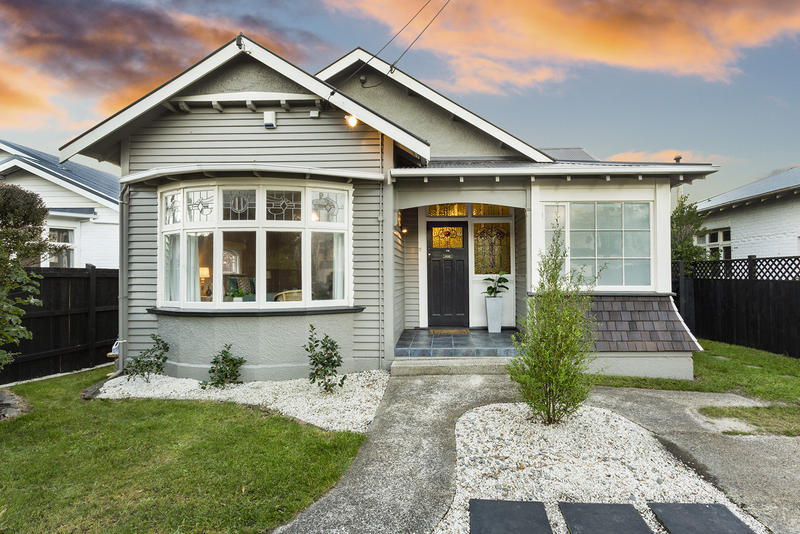 188 Victoria Road, Saint Clair, Dunedin - Carousel 1