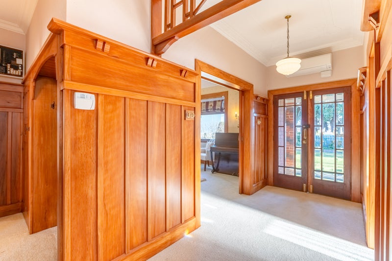 13 Birch Street, Hutt Central, Lower Hutt - Carousel 2