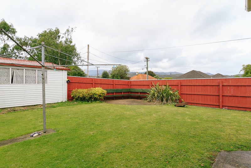 86 Pine Avenue, Ebdentown, Upper Hutt - Carousel 20