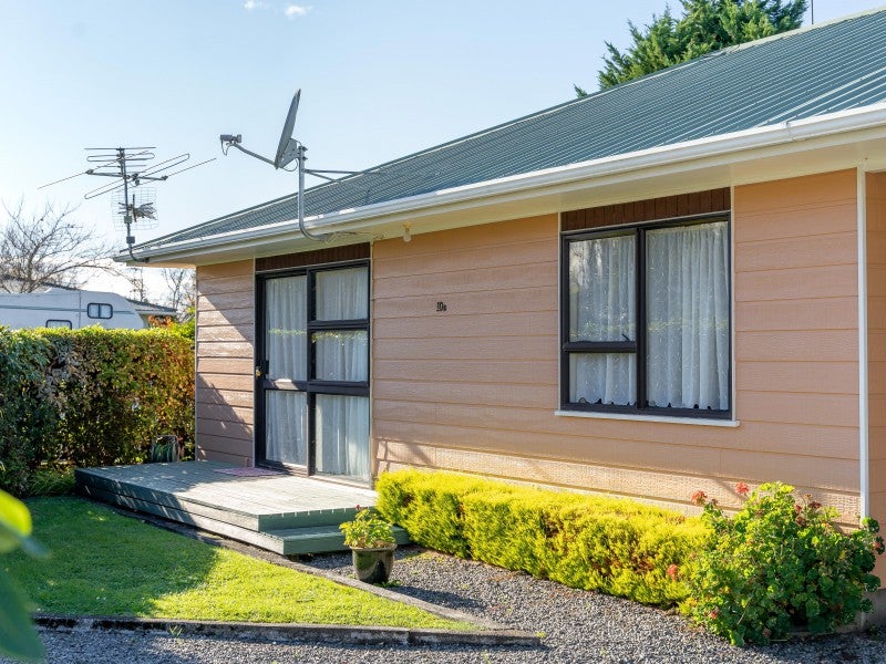 10B Yule Grove, Greytown, Greytown - Carousel 2