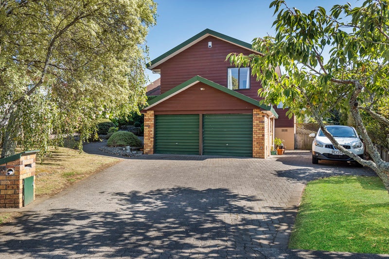 10 Gardenia Grove, Half Moon Bay, Auckland - Carousel 2