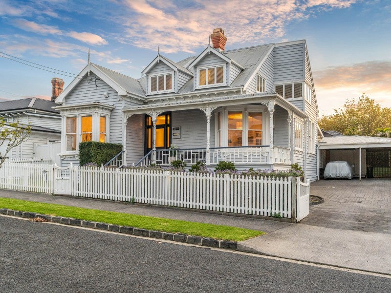 6 Masons Avenue, Herne Bay, Auckland - Carousel 19