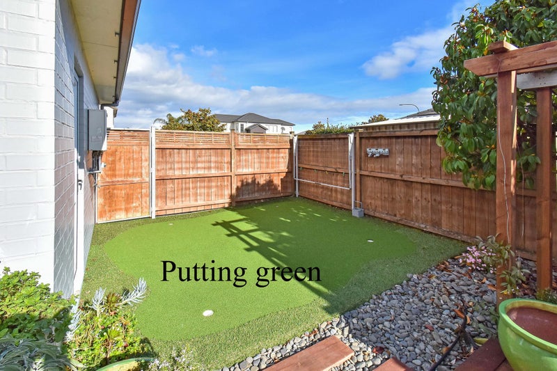 11 Cornwall PL, Karaka, Auckland  - Carousel 16