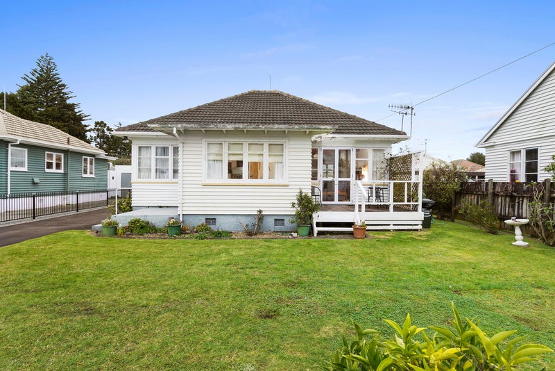 104A Eighteenth Avenue, Tauranga South, Tauranga - Carousel 2