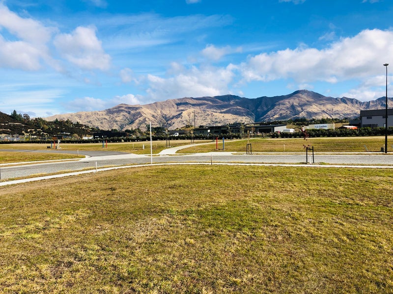 20 Pounamu Avenue, Albert Town, Wanaka - Carousel 5
