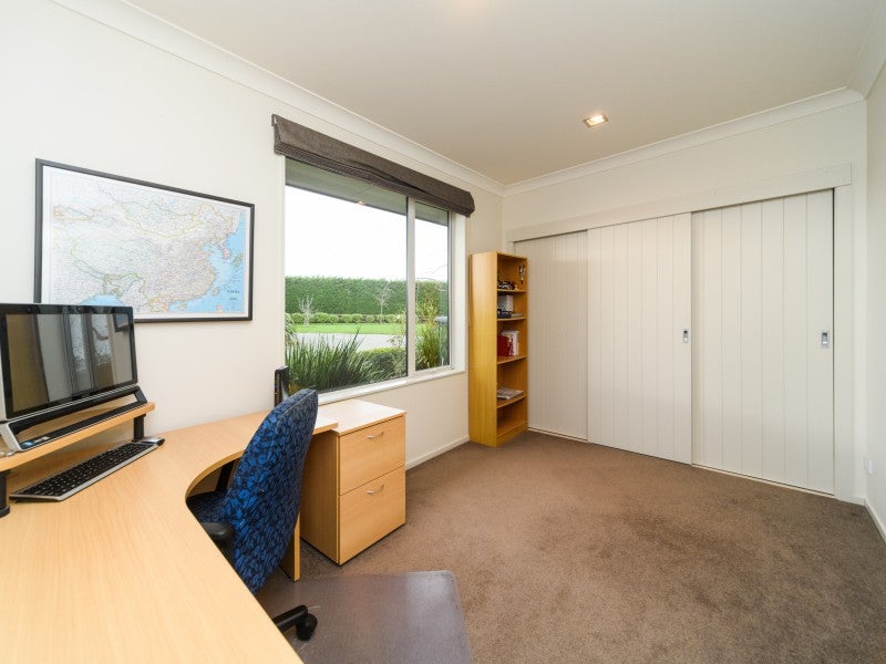 61 Sutherland Road, Sanson, Palmerston North - Carousel 26