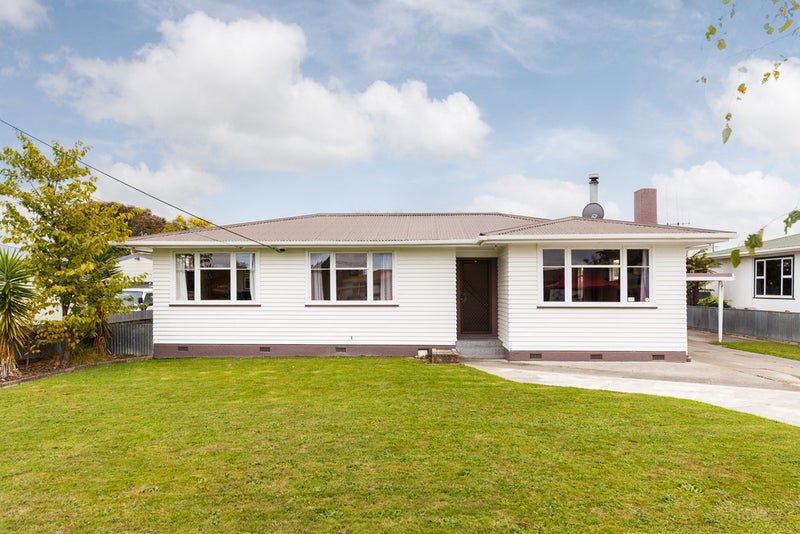 20 Leeds Street, Milson, Palmerston North - Carousel 21
