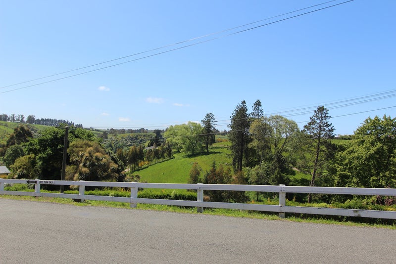 8A Solway Street, Holmes Hill, Oamaru - Carousel 17