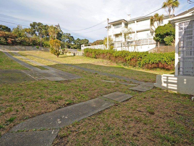 105 Seatoun Heights Road, Seatoun, Wellington - Carousel 15