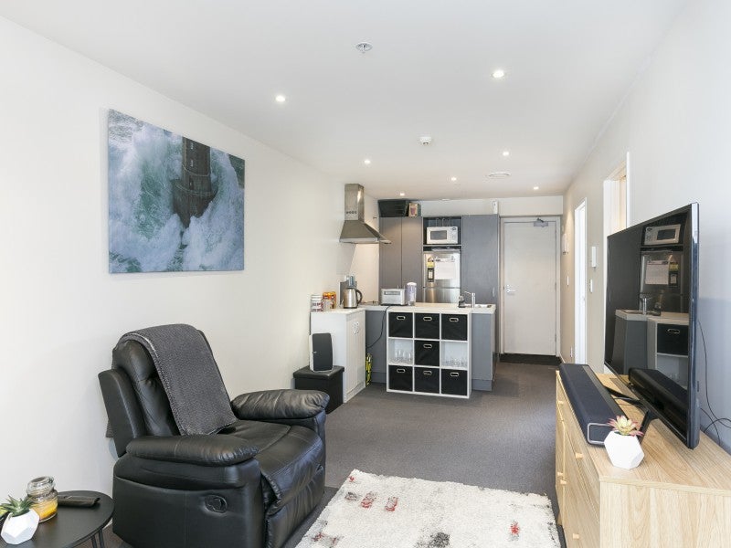 612/74 Taranaki Street, Te Aro, Wellington - Carousel 2