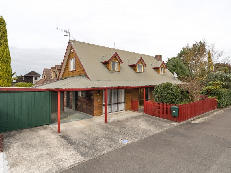 142 Victoria Avenue, Hokowhitu, Palmerston North - Carousel 1