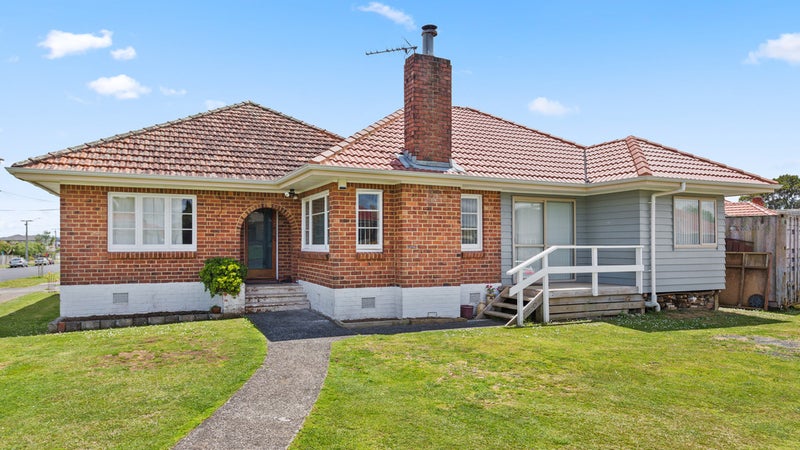 12 Maxwell Avenue, Papatoetoe, Auckland - Carousel 2